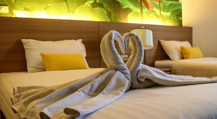 Dluxx Thammasat Hotel Pathum Thani Exterior foto